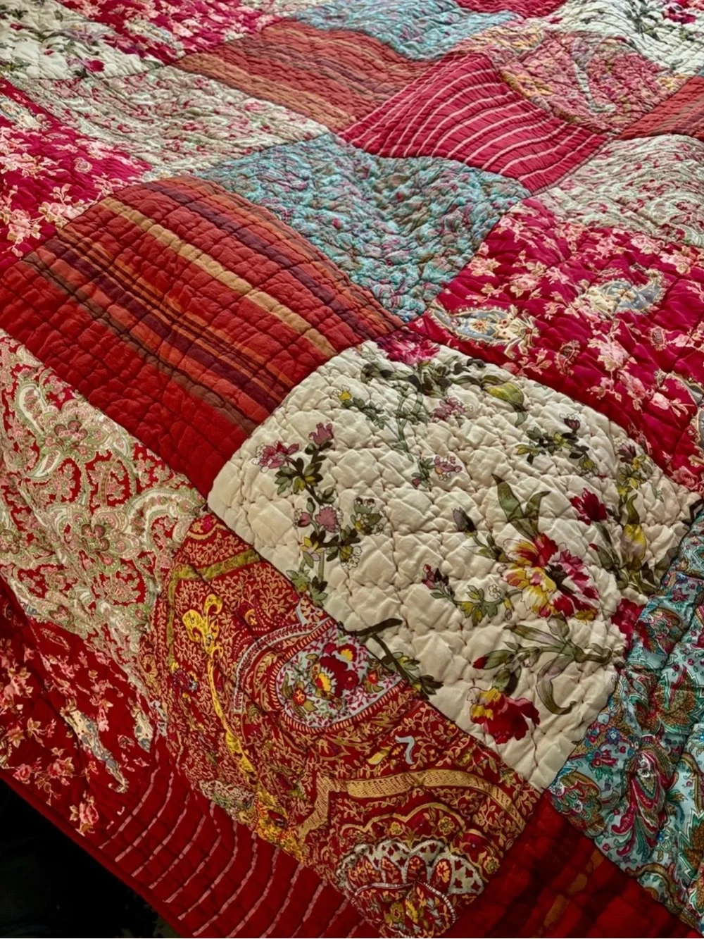 Pottery Barn “Georgia” Patchwork Quilt (K) and Euro Shams (3) EUC